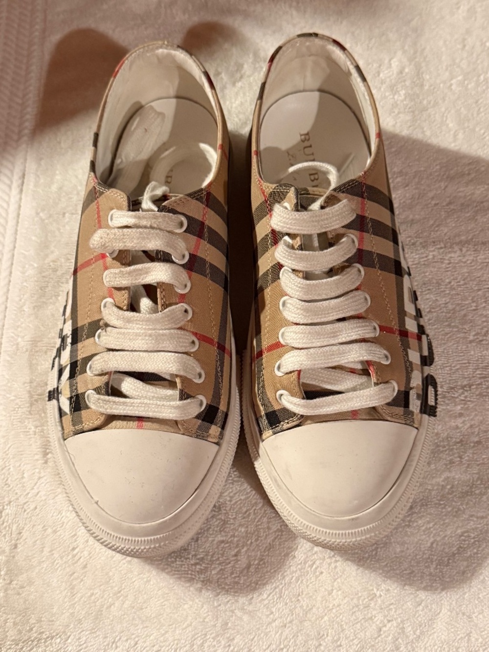 Women's Burberry Runners (Knock-Off) - Size 8